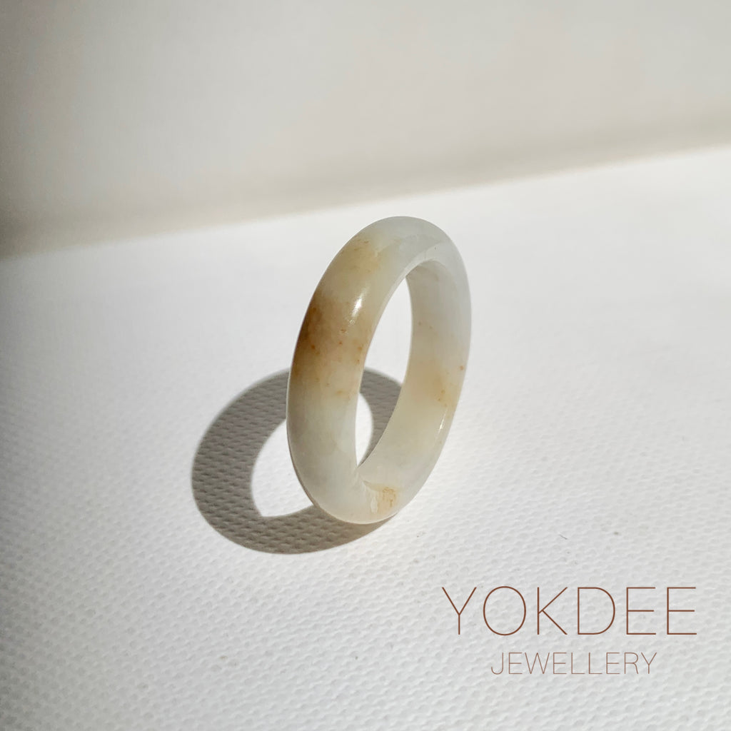 16.9mm A-Grade Natural White Yellow Jadeite Ring Band No: 161911