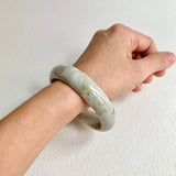 58.5mm A-Grade Natural Yellowish Green Modern Round Bangle No. 600170