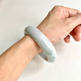 58.6mm A-Grade Natural Green Floral Modern Round Bangle No. 600123
