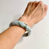 58.4mm A-Grade Natural Green Modern Round Bangle No. 600171