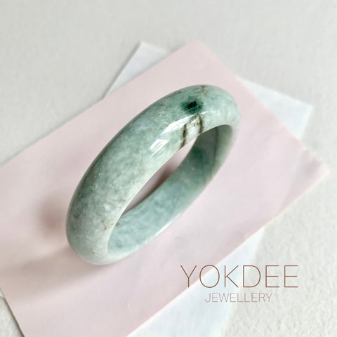 58.3mm A-Grade Natural Light Bluish Green Modern Round Bangle No. 600161