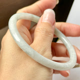 59.3mm A-Grade Natural Light Green Lavender Jadeite Traditional Round Slim Cut Bangle No.152116