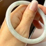 59.1mm A-Grade Natural Light Green Lavender Jadeite Traditional Round Slim Cut Bangle No.152118