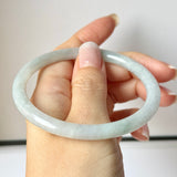 59.1mm A-Grade Natural Light Green Lavender Jadeite Traditional Round Slim Cut Bangle No.152118