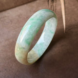 54.6mm A-Grade Natural Green Yellow Jadeite Modern Round Bangle No.151826