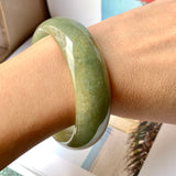 58mm A-Grade Natural Yellowish Green Jadeite Modern Round Bangle No.151101