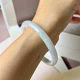 55.2mm A-Grade Natural Light Lavender Green Jadeite Traditional Round Slim Cut Bangle No. 152219