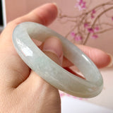 50.9mm A-Grade Natural Light Green Jadeite Modern Round Bangle No.152223