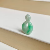 A-Grade Natural Moss On Snow Jadeite Eternity Knot No.8 Pendant No.172588