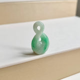 A-Grade Natural Moss On Snow Jadeite Eternity Knot No.8 Pendant No.172588