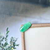 3.15 cts A-Grade Natural Apple Green Jadeite Saddle Piece No.130424