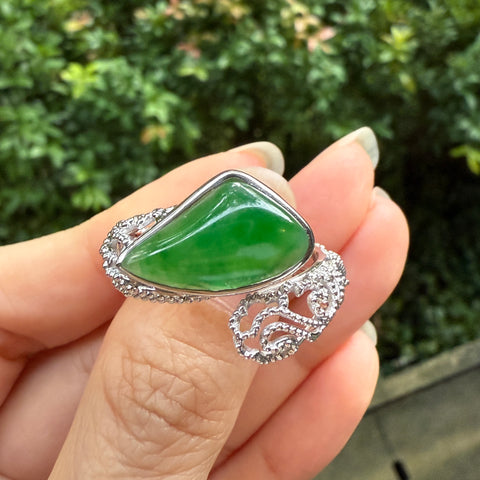Bespoke A-Grade Natural Green Jadeite Ring No.162476