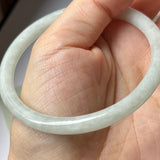 58.6mm A-Grade Natural Light Green Jadeite Traditional Round Slim Cut Bangle No.152083