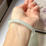 58.6mm A-Grade Natural Light Green Jadeite Traditional Round Slim Cut Bangle No.152083
