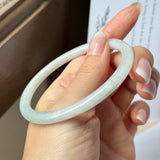 59.4mm A-Grade Natural Light Green Lavender Jadeite Traditional Round Slim Cut Bangle No.152115