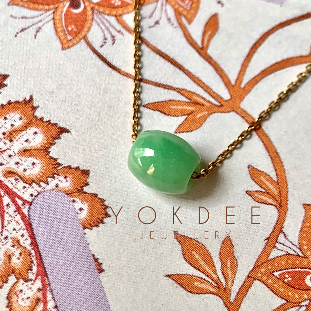 SOLD OUT: A-Grade Natural Moss On Snow Jadeite Barrel No.172253