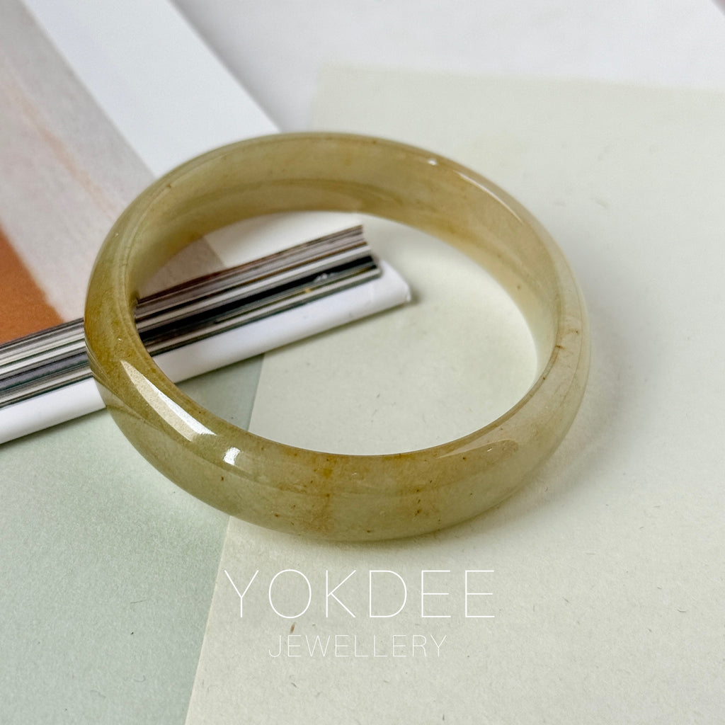 47.7mm A-Grade Yellowish Green Jadeite Modern Round Bangle No.151427