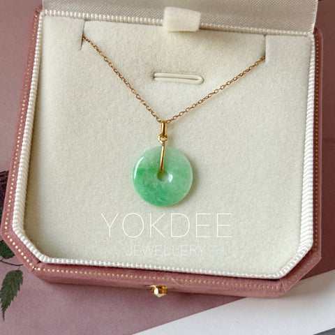 A-Grade Natural Moss On Snow Jadeite Donut Pendant No.172777