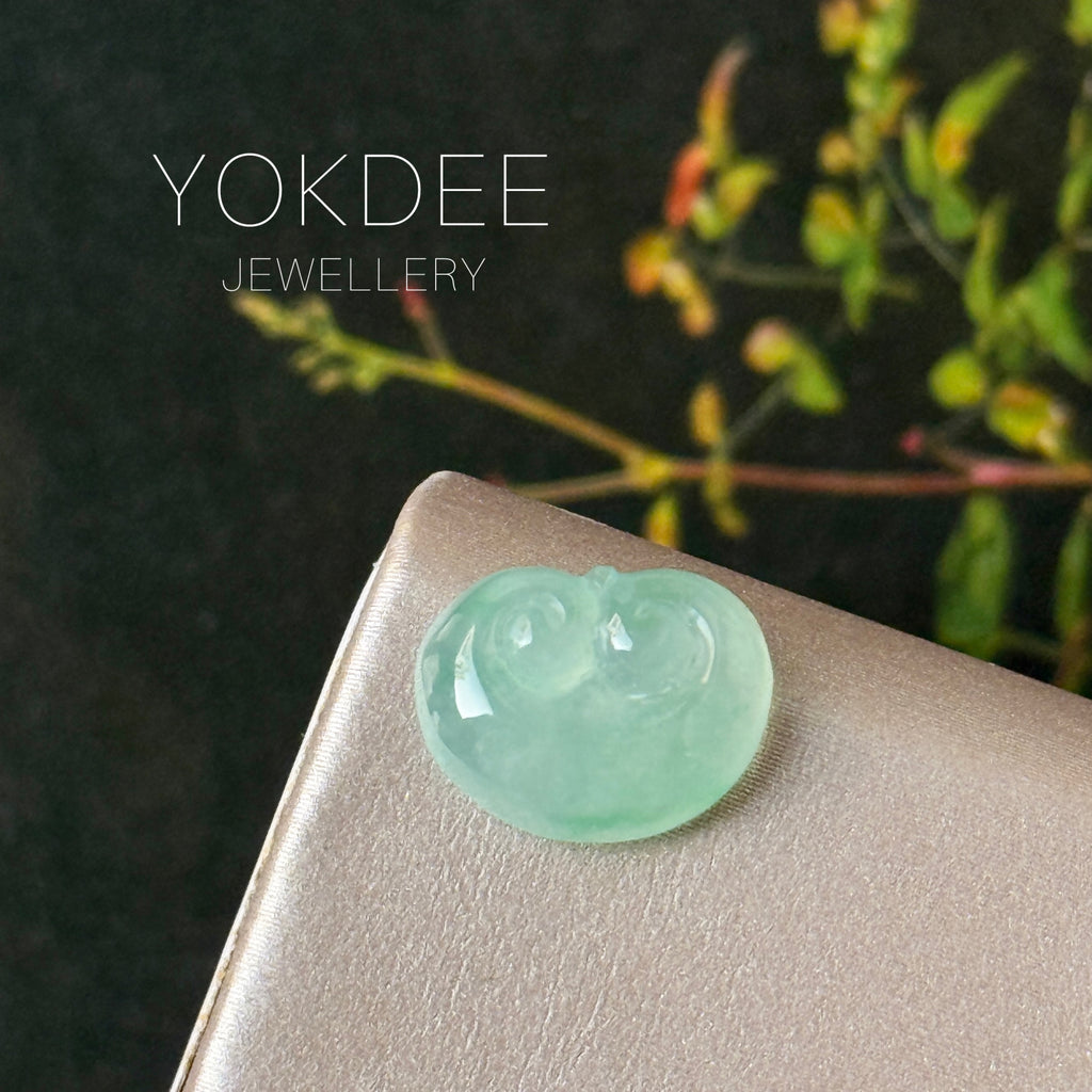Icy A-Grade Apple Green Jadeite Ruyi Pendant No. 172988