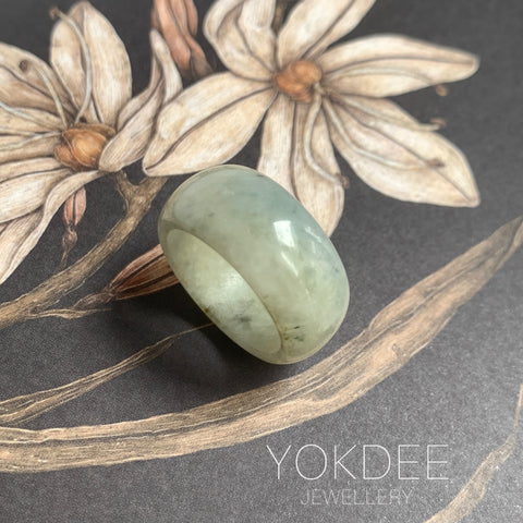 19.2mm A-Grade Natural Light Yellow Jadeite Abacus Ring Band No: 161554