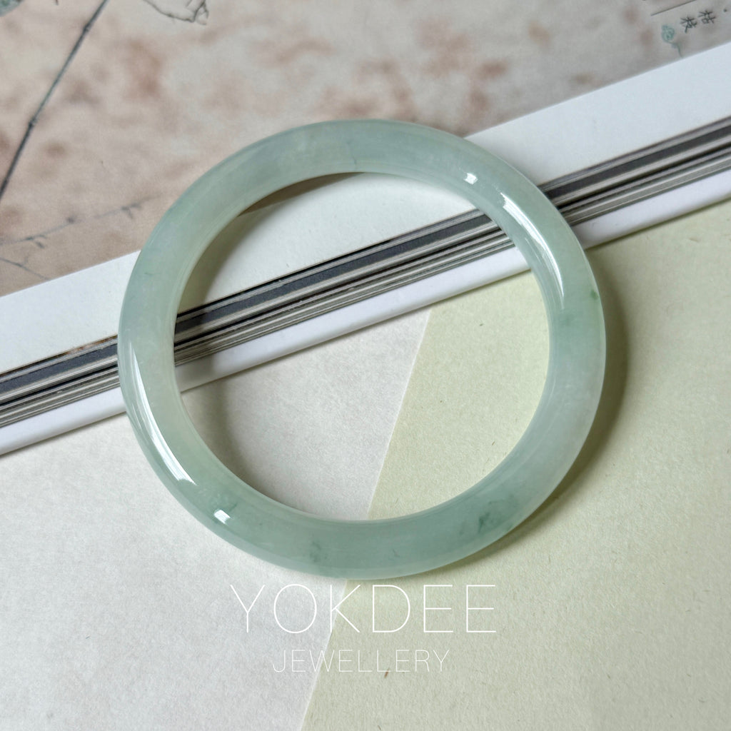 54.6mm A-Grade Natural Floral Jadeite Traditional Round Bangle No. 152184