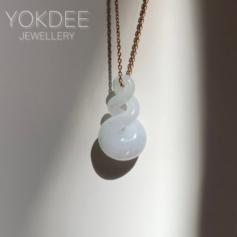 A-Grade Natural White Jadeite Eternity Knot No.8 Pendant No.172598