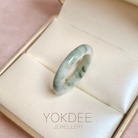 19.3mm A-Grade Bluish Floral Jadeite Ring Band No. 161654