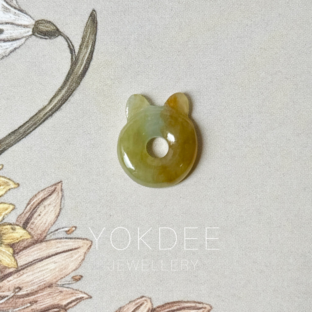 Icy A-Grade Natural Tri-Colour Jadeite Little Kitten Pendant No.172689