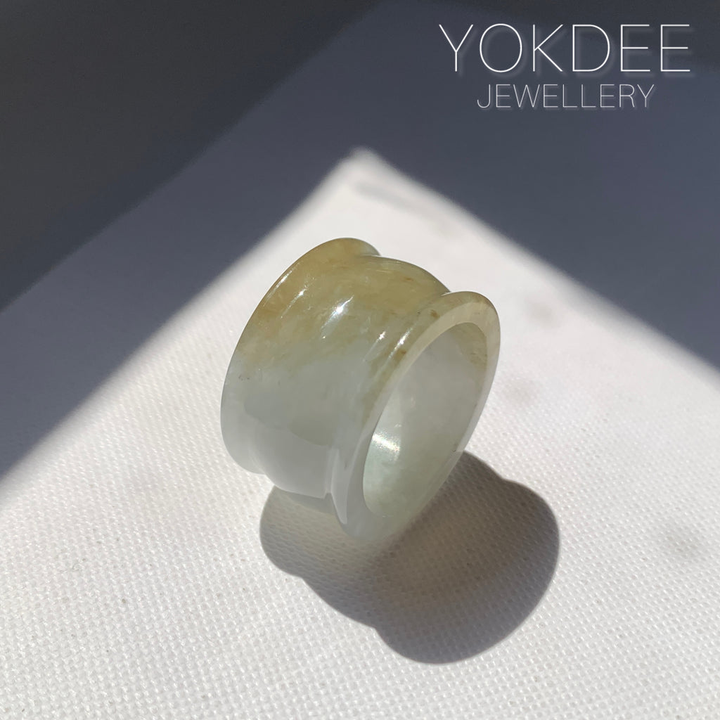 20.3mm A-Grade White Yellow Jadeite Archer Ring Band No.161707