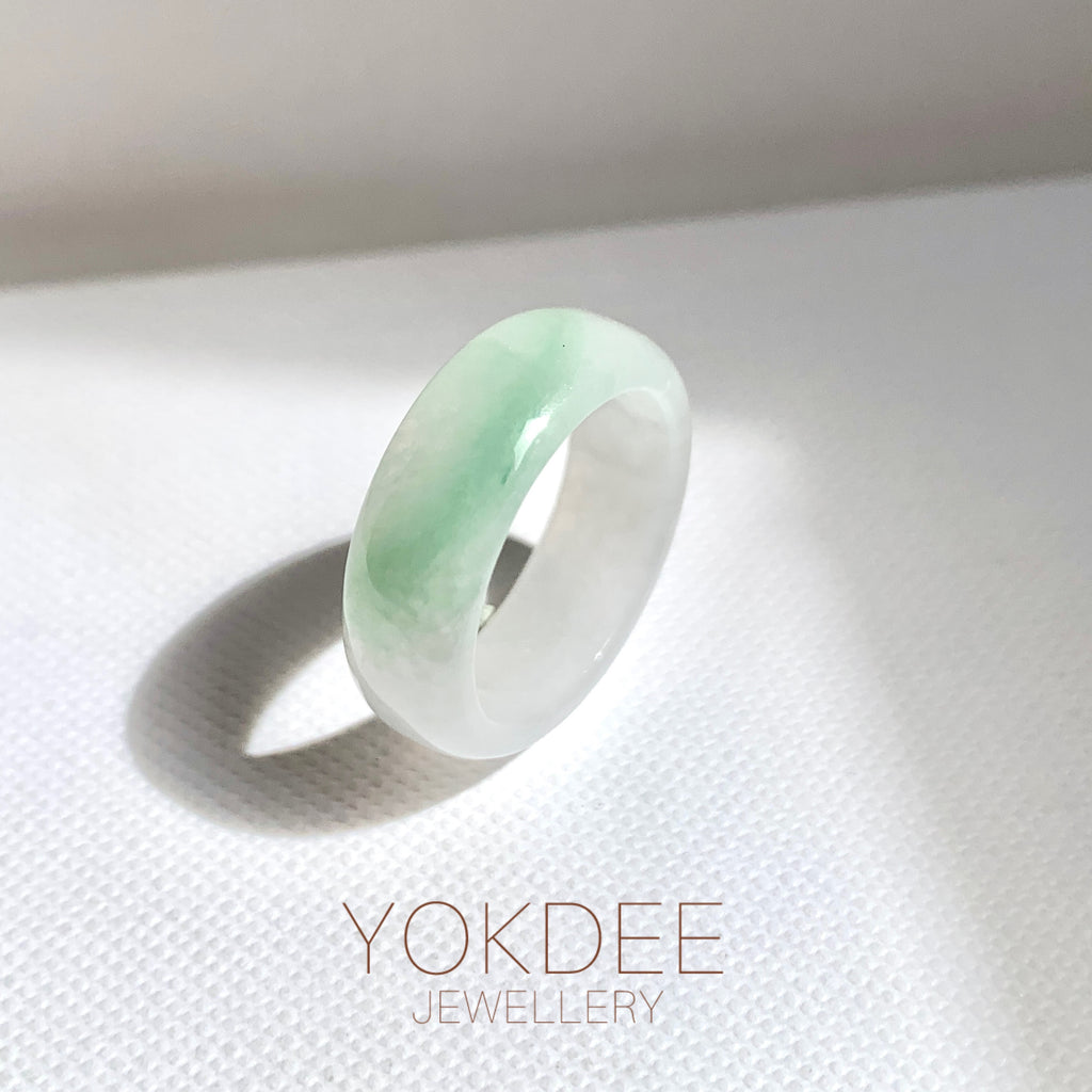 16.3mm A-Grade Natural Lavender Green Jadeite Ring Band No.162522