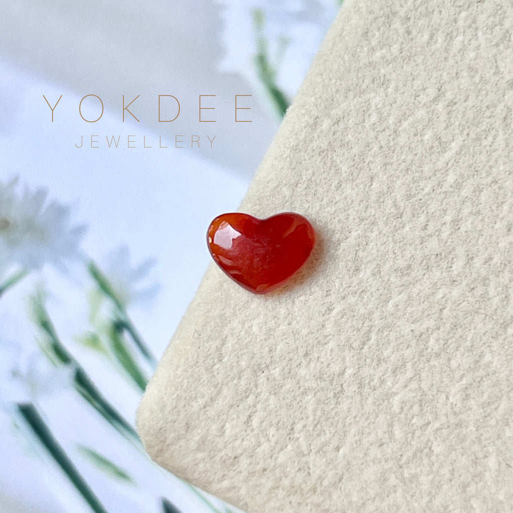 0.80cts A-Grade Natural Red Jadeite Heart No.172150