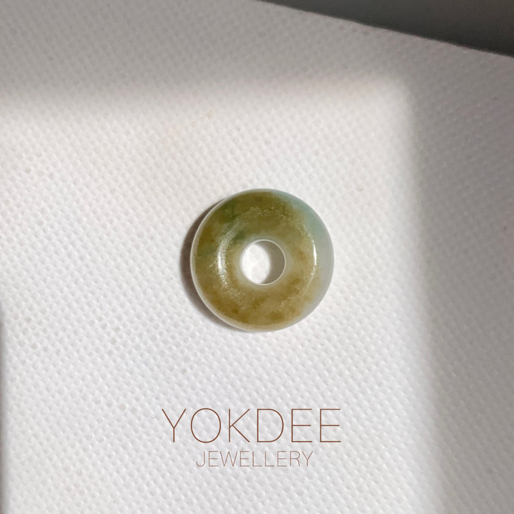 A-Grade Natural Tri-Colour Jadeite Bagel Piece No. 172665