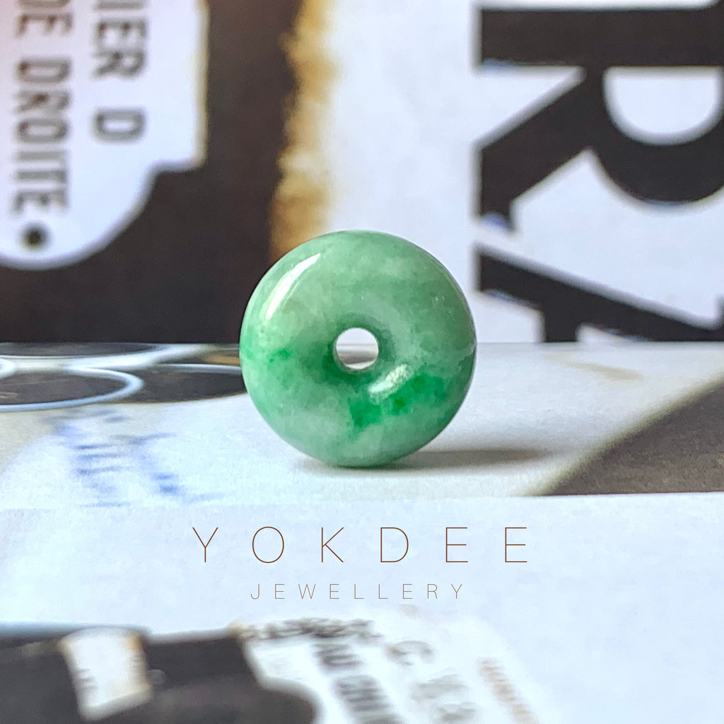 A-Grade Natural Moss on Snow Jadeite Bagel Piece No.172128