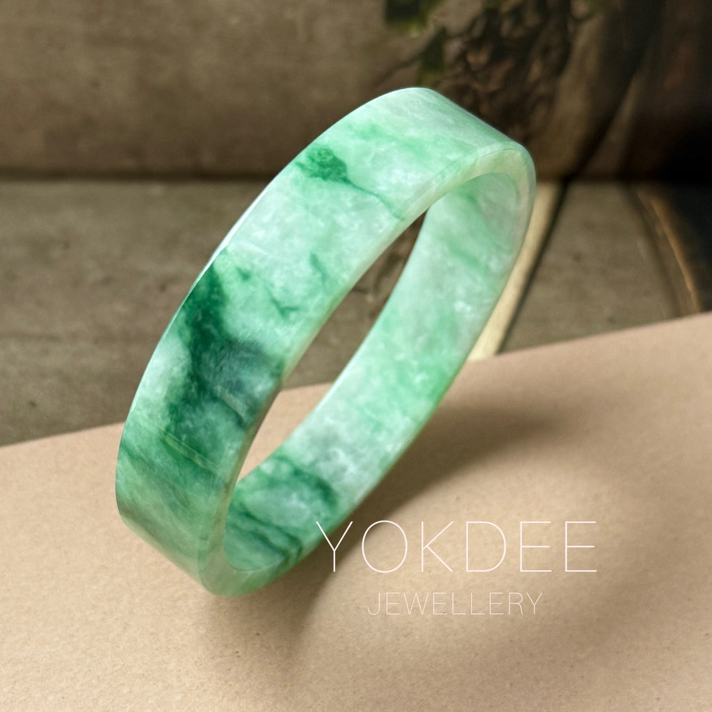 50mm A-Grade Natural Floral Imperial Green Jadeite Modern Round Bangle No.152164