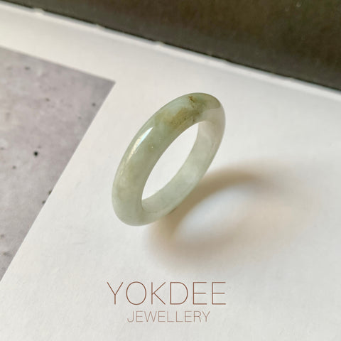 19.1mm A-Grade Natural Light Green Jadeite Ring Band No. 161767