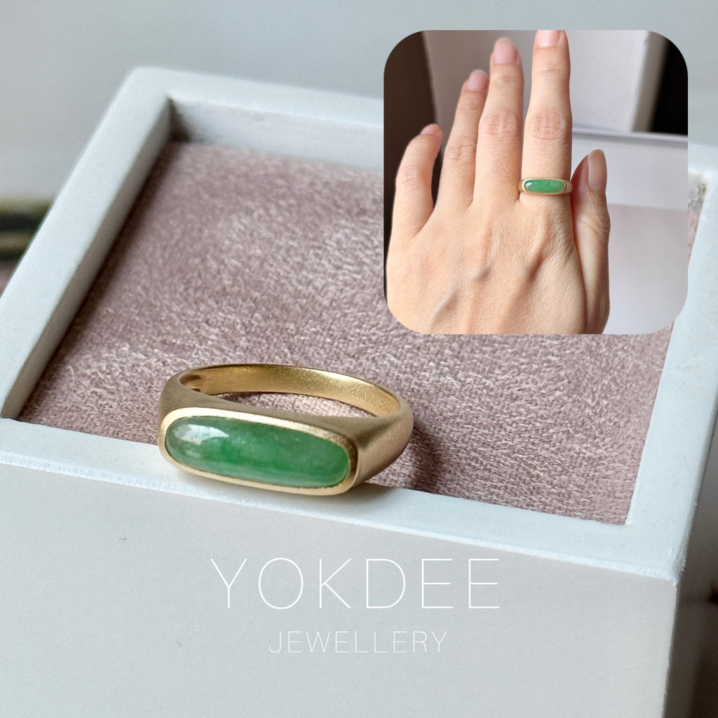 17.3mm A-Grade Natural Imperial Green Jadeite Saddle Loaf Ring No.162657