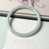 58.6mm A-Grade Natural Light Green Jadeite Traditional Round Slim Cut Bangle No.152083