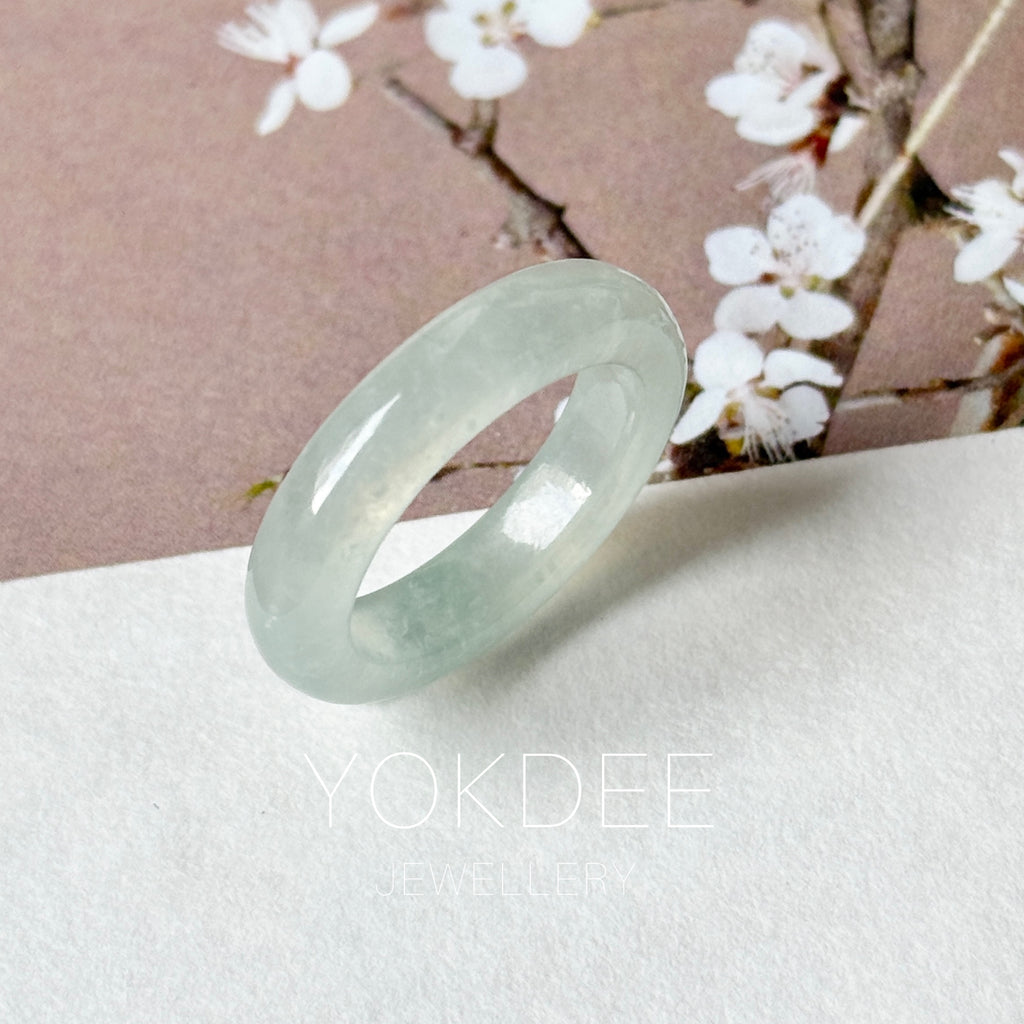 16.8mm Icy A-Grade Natural Light Green Jadeite Ring Band No. 162644