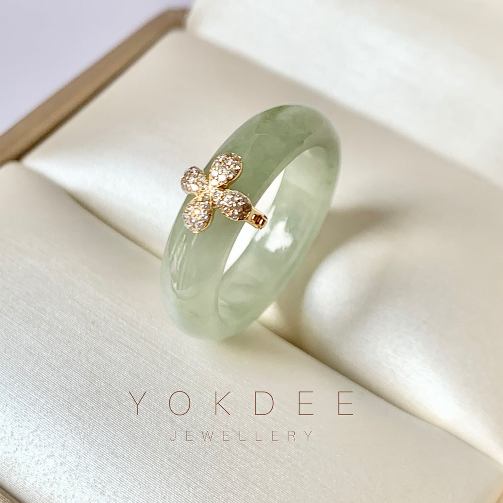 SOLD OUT: 18.1mm A-Grade Natural Green Jadeite Ring with P.Petals Embellishment No.162322