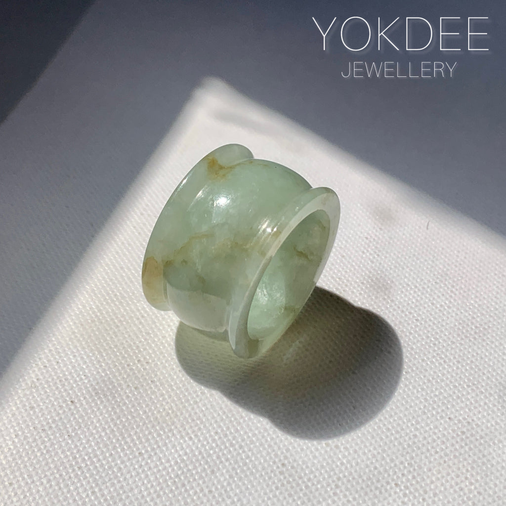 20.2mm A-Grade Light Green Jadeite Archer Ring Band No.161580