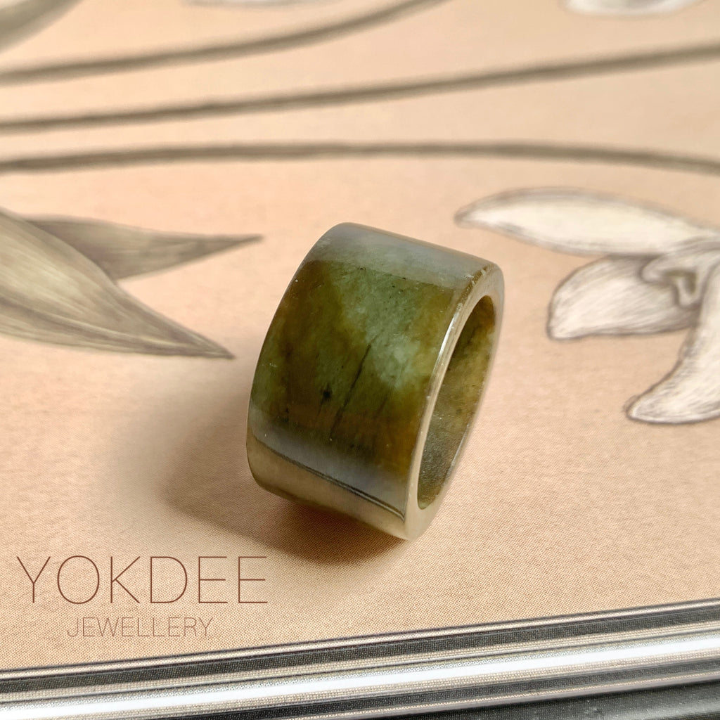 17.2mm A-Grade Natural Earthy Tone Jadeite Archer Ring Band No. 161926