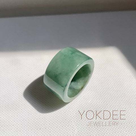 17mm A-Grade Natural Bluish Green Jadeite Archer Ring Band No. 161439