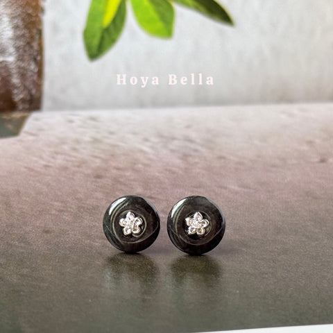 A-Grade Natural Black Jadeite Donut Stud Earring (Hoya Bella Flower) No. 180889