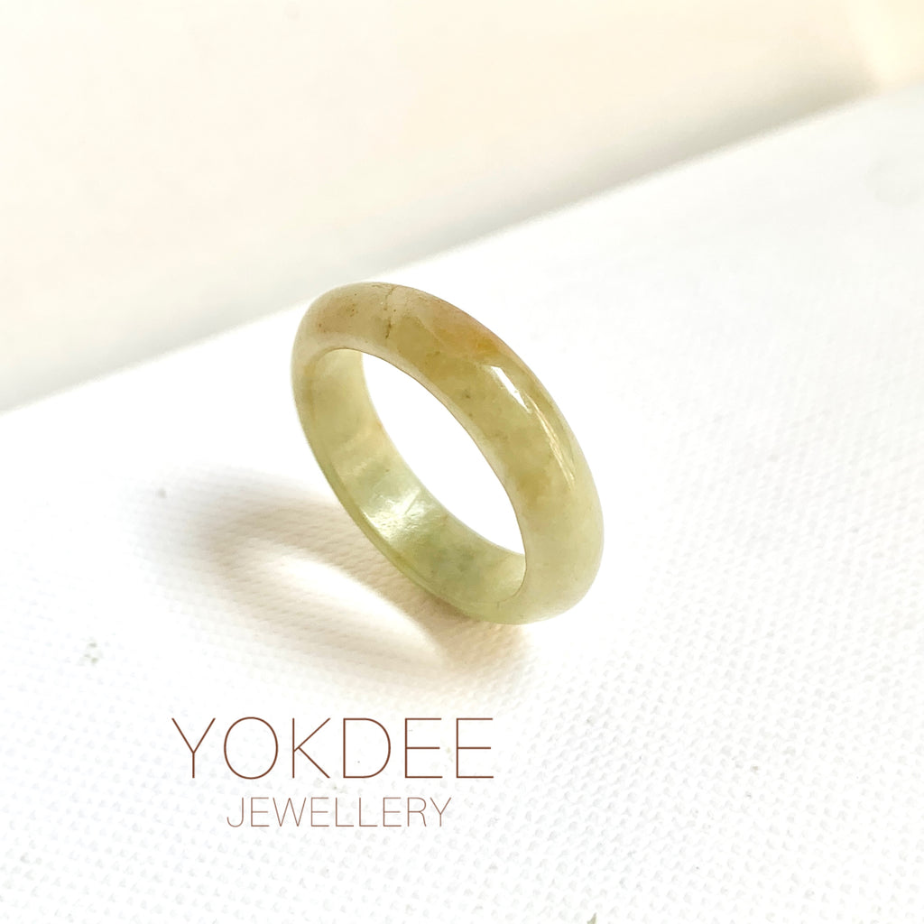 17.1mm A-Grade Natural  Yellowish Green Jadeite Ring Band No: 161902