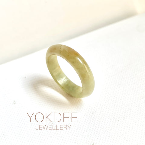 17.1mm A-Grade Natural  Yellowish Green Jadeite Ring Band No: 161902