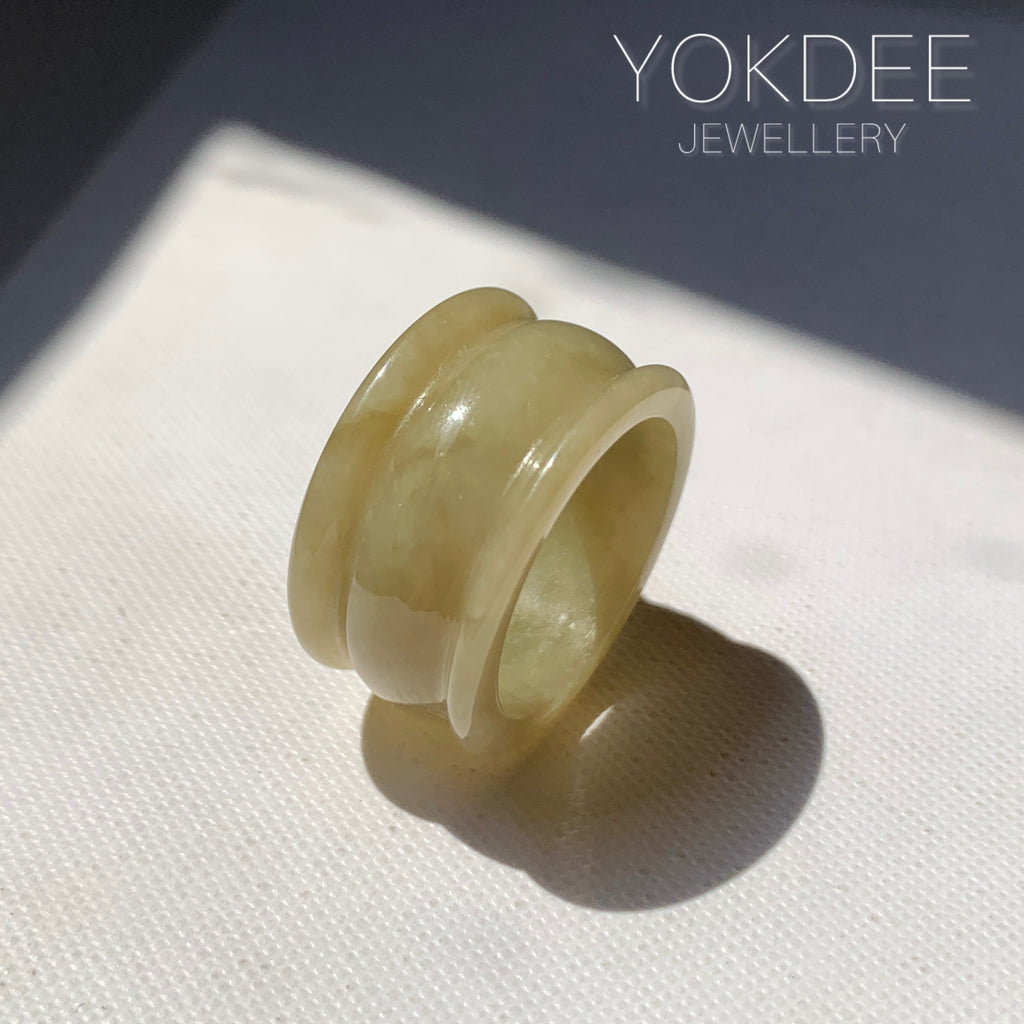 20.3mm A-Grade Yellow Jadeite Archer Ring Band No.161705