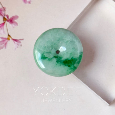 A-Grade Natural Moss on Snow Jadeite Donut No.172749