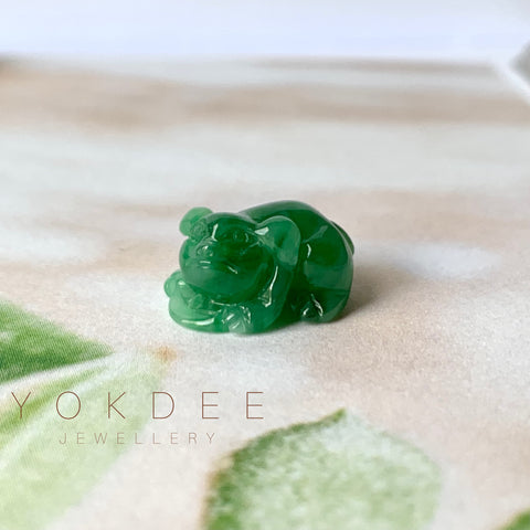 A-Grade Natural Imperial Green Jadeite Pig Pendant No.172201