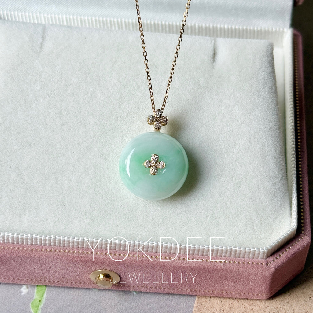 A-Grade Moss On Snow Jadeite P.Petals Lilac Flower Donut Pendant No.173008