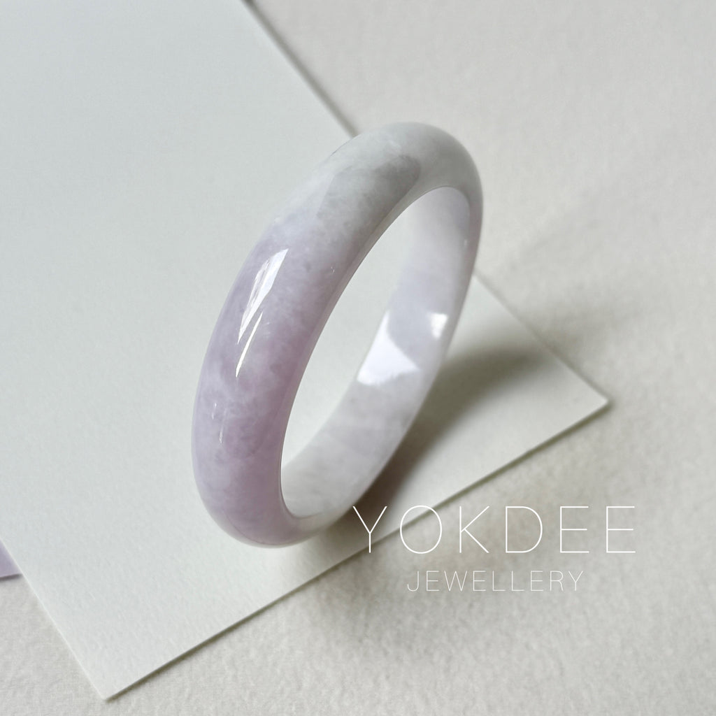 57.3mm A-Grade Natural Pinkish Lavender Jadeite Modern Oval Bangle No.152062
